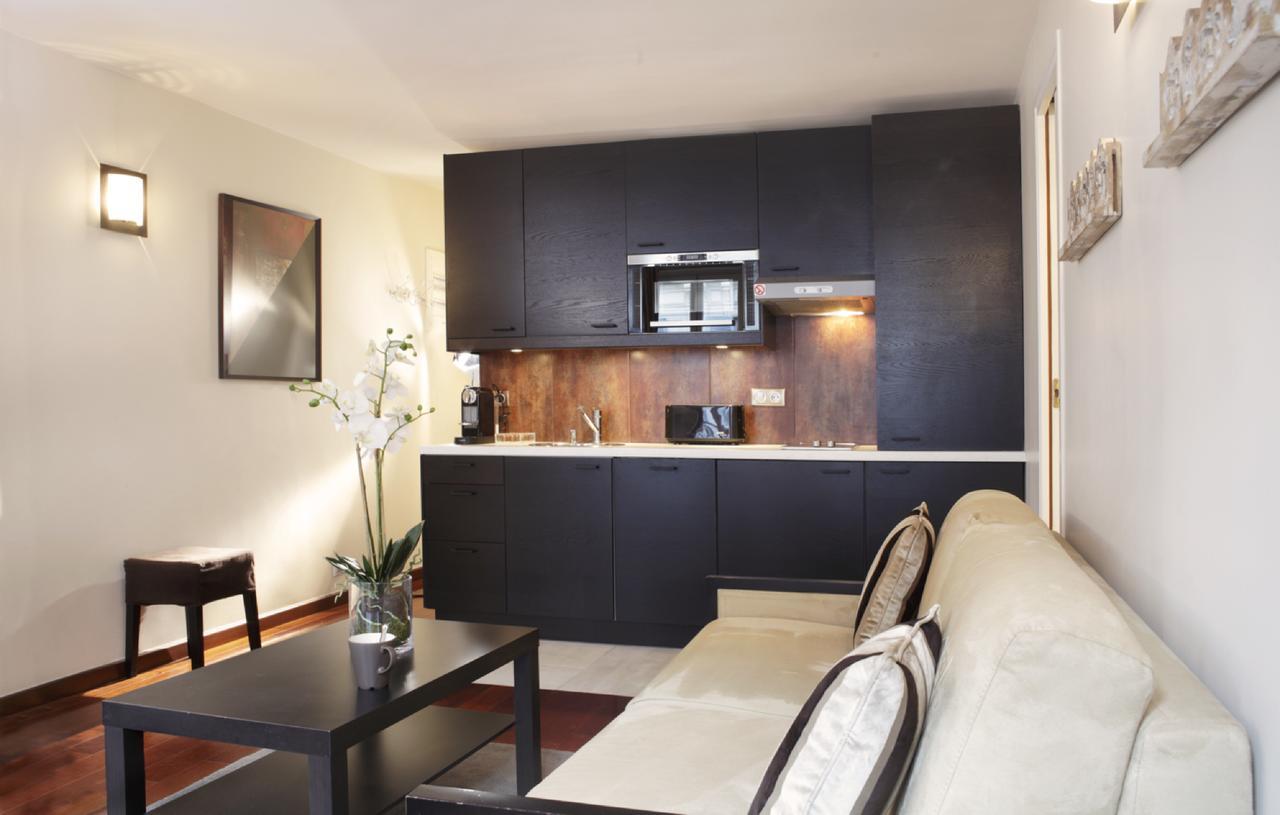 Great Apartments Heart Marais Париж Екстериор снимка
